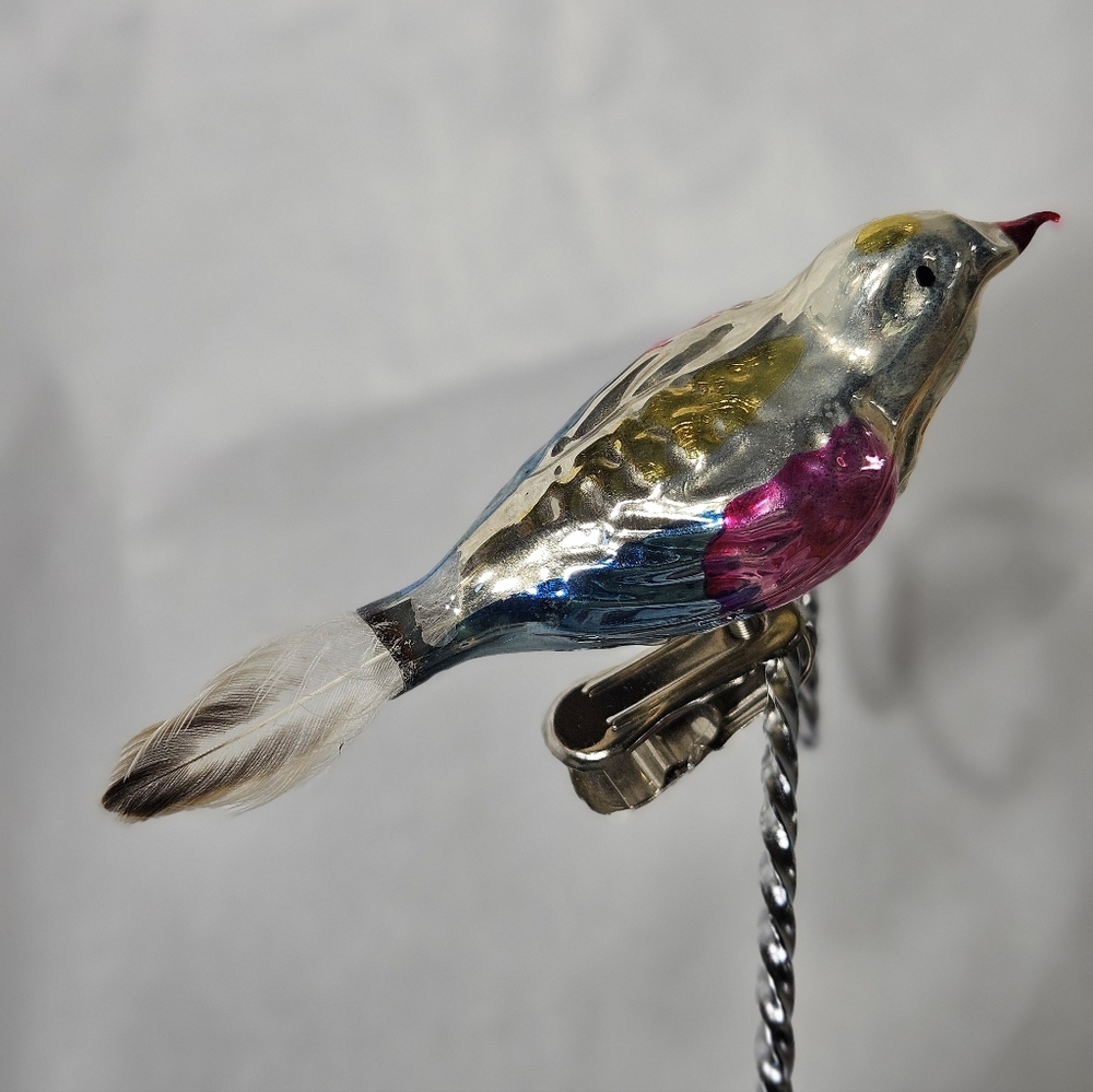 Vintage Bird with Feather Tail Clip-On Christmas Holiday Tree Ornament - Picture 4 of 6